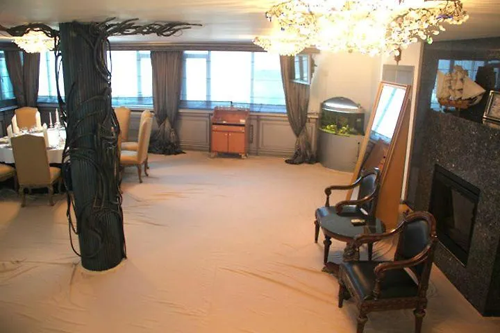 Yacht Club Bed & Breakfast Hokmeli Azerbaijan